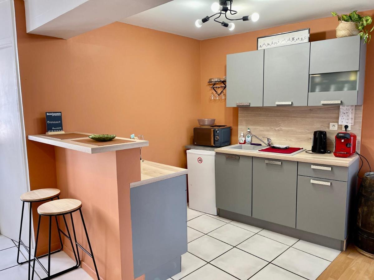 L'appart&beaujolaise Wifi&netflix En étage Sans Ascenseur En Appartement Eveux